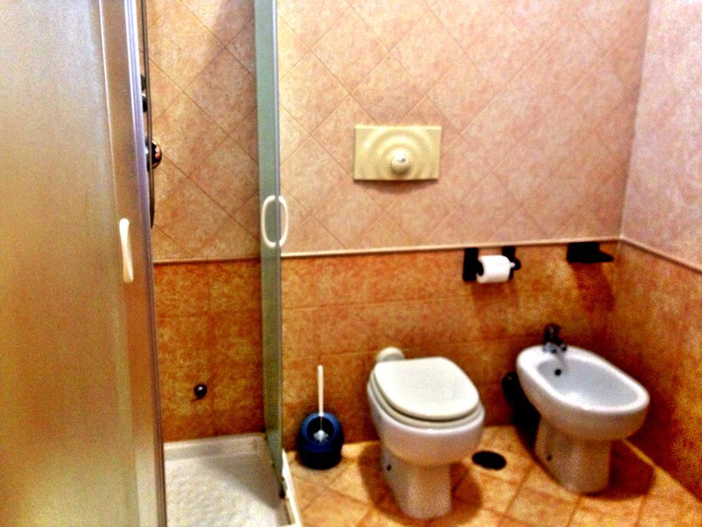B&B Casa Bianca Taranto Exterior photo