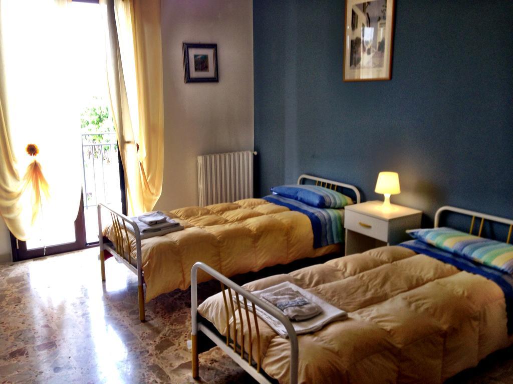 B&B Casa Bianca Taranto Exterior photo
